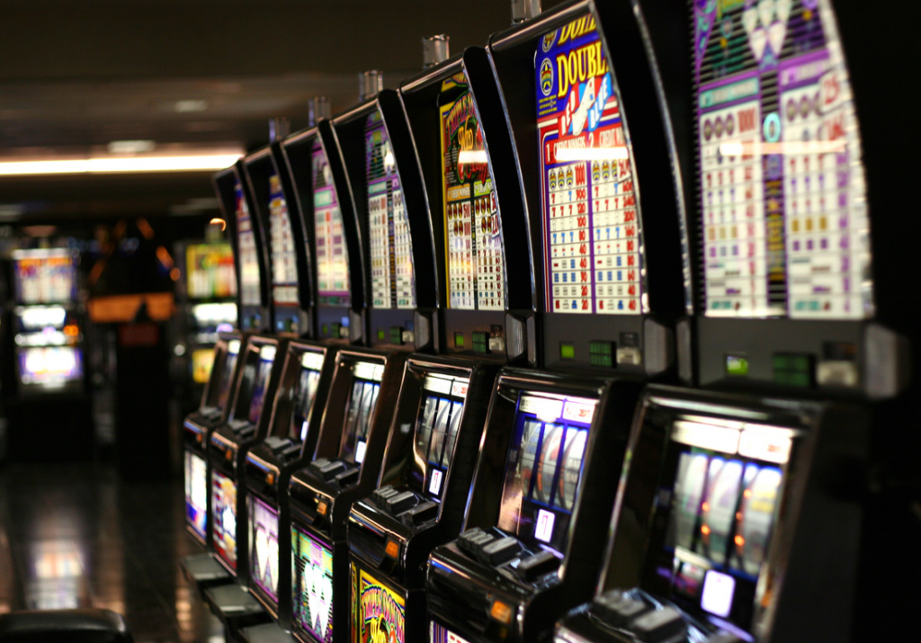 What are some of the factors you will consider when choosing an online casino site?